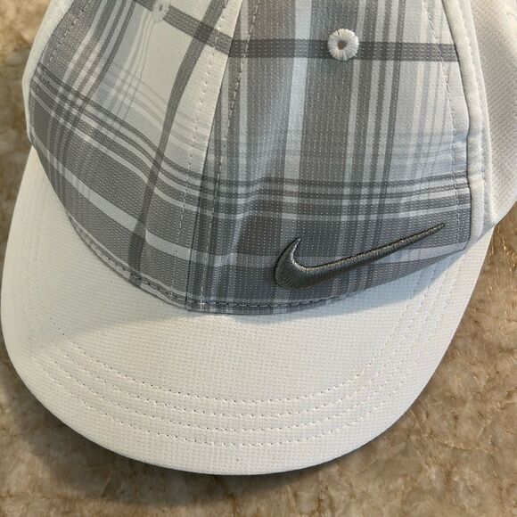 NIKE Gray & White Dr Fit Hat - Picture 2 of 5